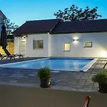 Casa Mia With Pool