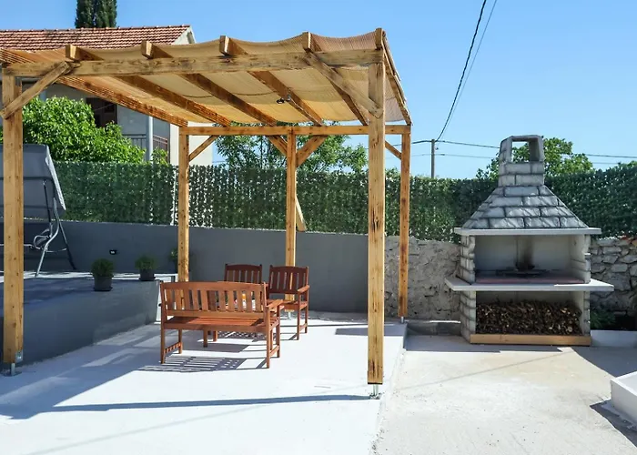 Дом отдыха Casa Mia With Pool