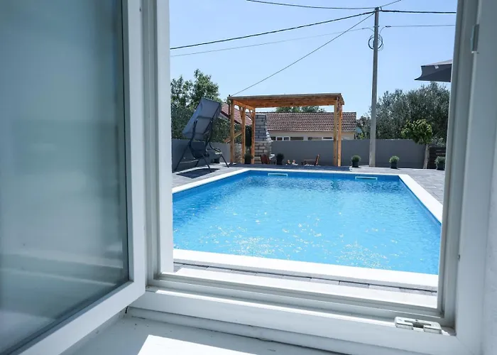 Casa Mia With Pool * Сукошан