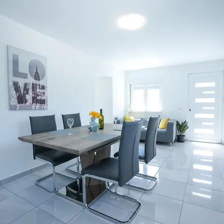 Casa Mia With Pool *